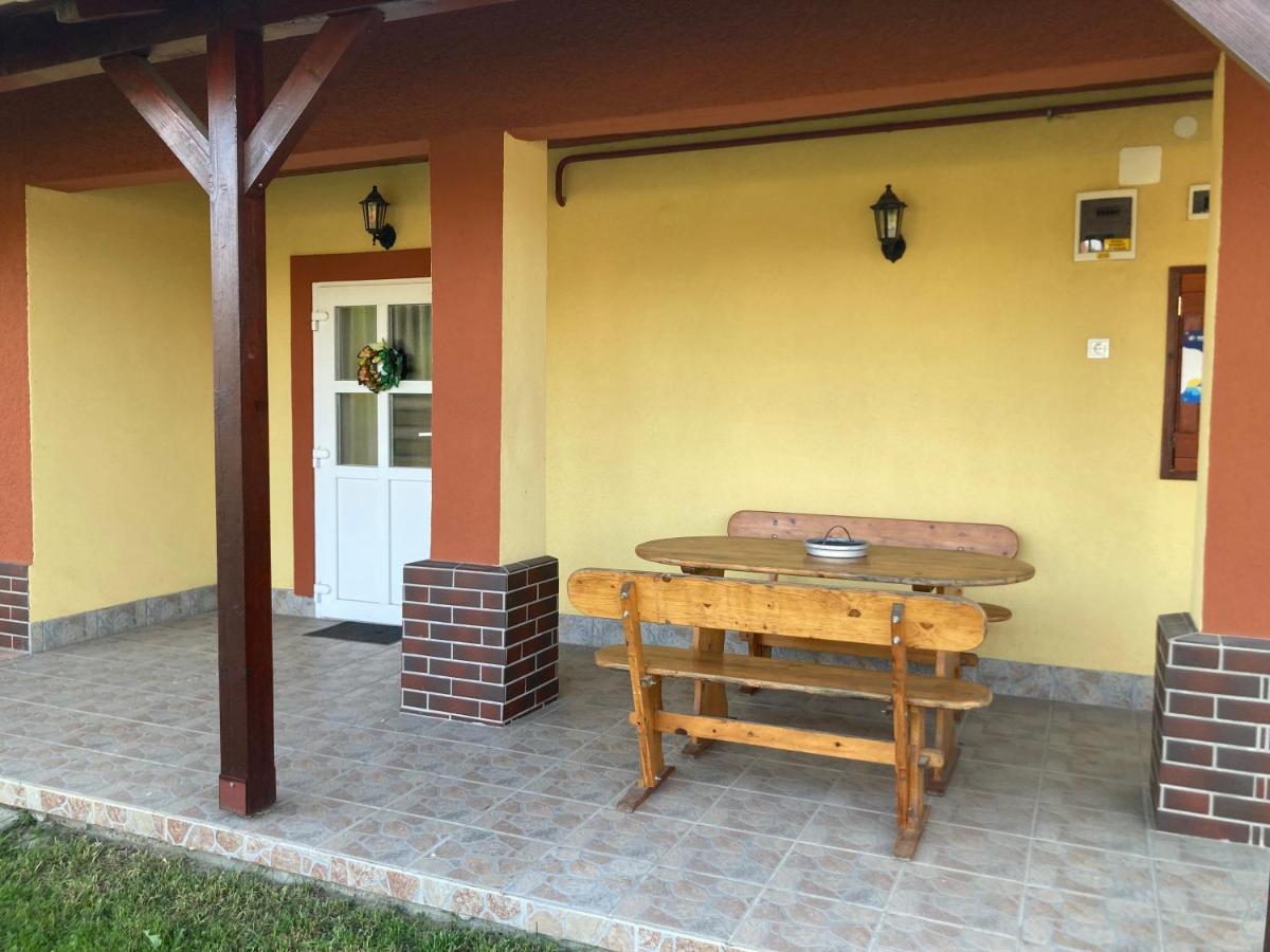 Tiszavirag Vendeghaz Tiszacsege Exterior foto